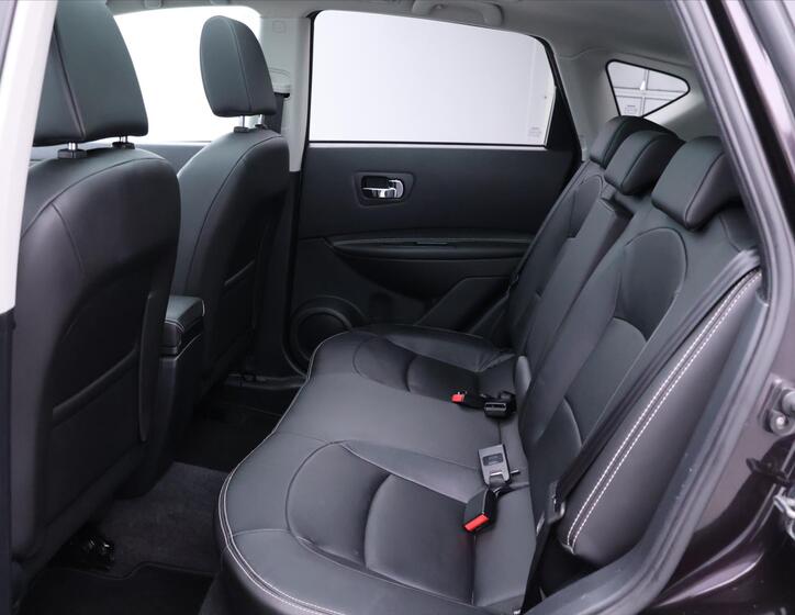 Nissan Qashqai 13