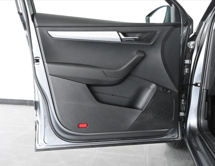 Škoda Karoq 24