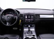 Volkswagen Touareg 33