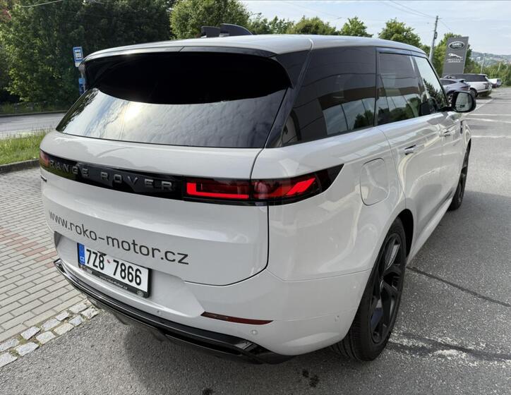Land Rover Range Rover Sport 7