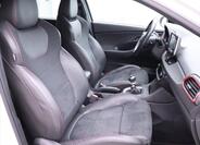 Hyundai i30 12