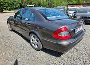 Mercedes-Benz Třídy E 7