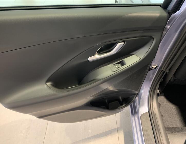 Hyundai i30 13