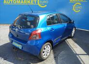 Toyota Yaris 4
