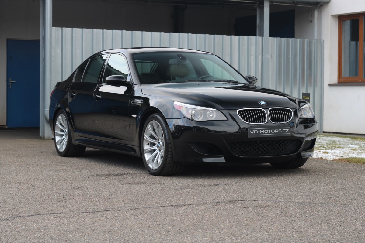 BMW M5