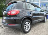 Volkswagen Tiguan 5