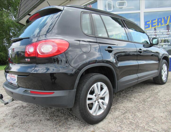 Volkswagen Tiguan 5