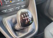 Ford Tourneo Connect 32