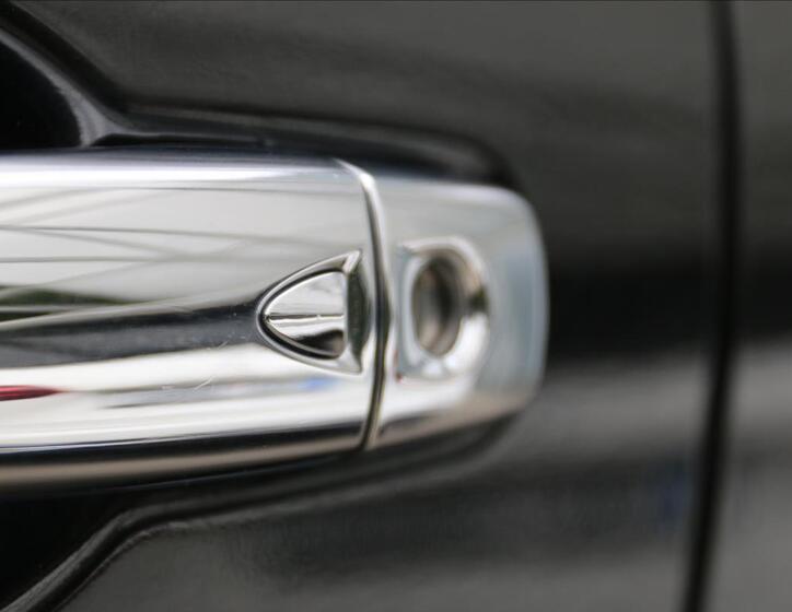 Mercedes-Benz Třídy X 14