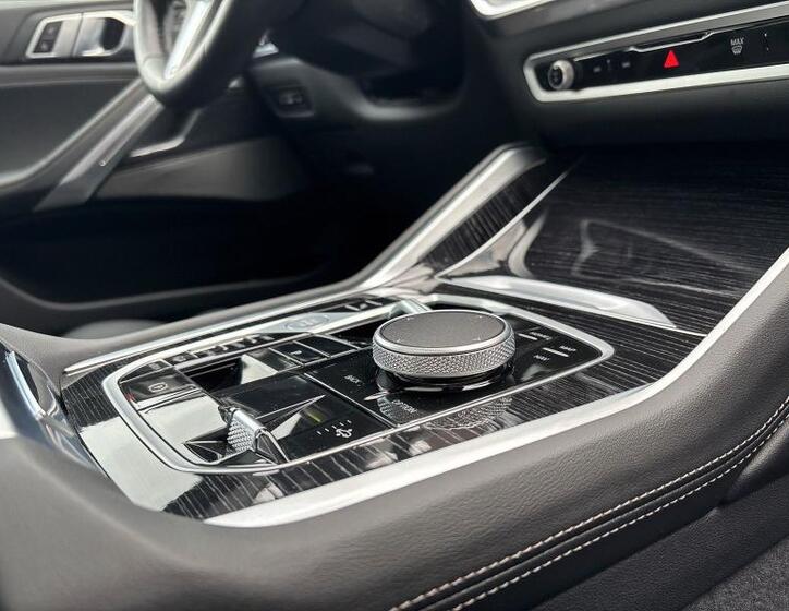 BMW X6 11