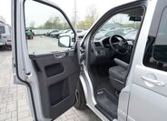 Volkswagen Multivan 13