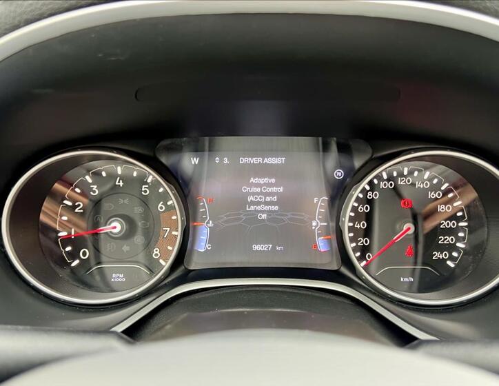 Jeep Compass 24