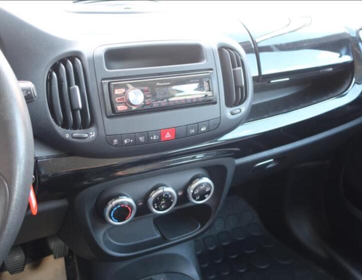Fiat 500L 19