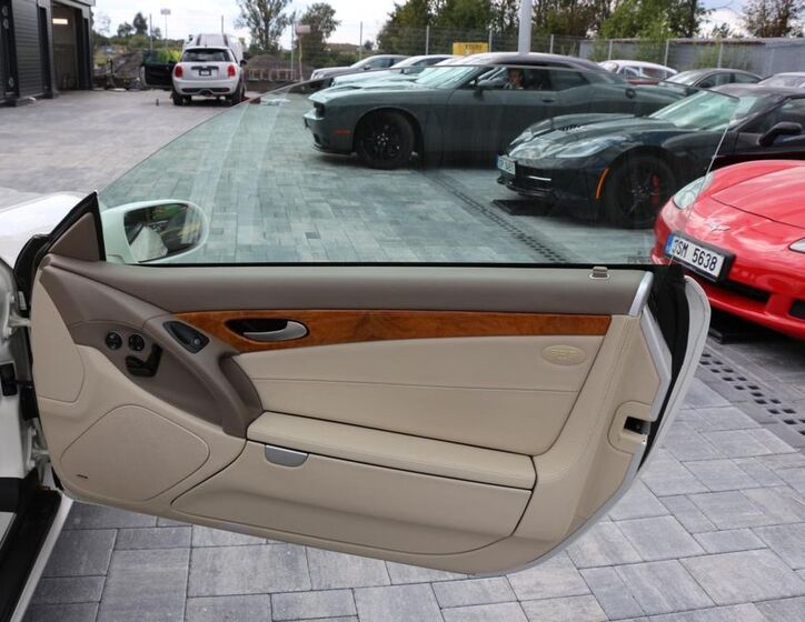 Mercedes-Benz SL 17
