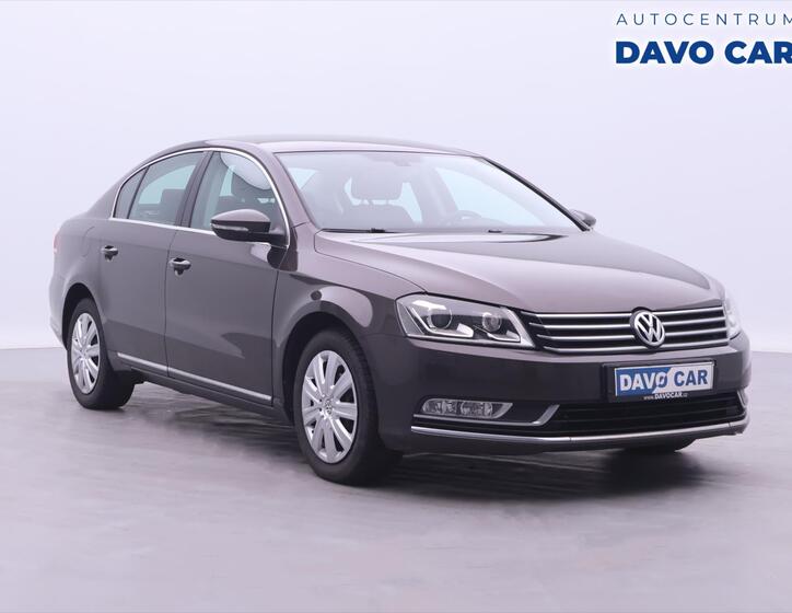 Volkswagen Passat 1