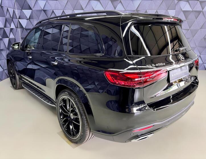 Mercedes-Benz GLS 4