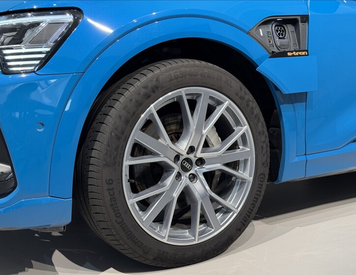 Audi e-tron 7