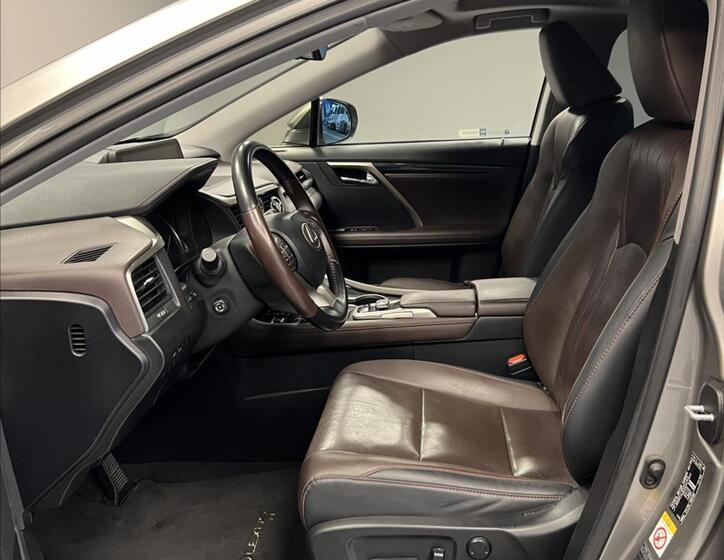 Lexus RX 450h 6