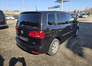 Volkswagen Touran 4