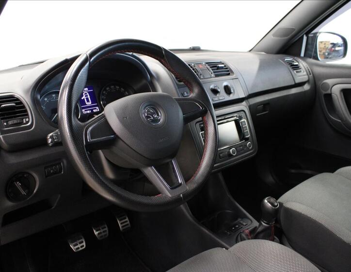 Škoda Fabia 10