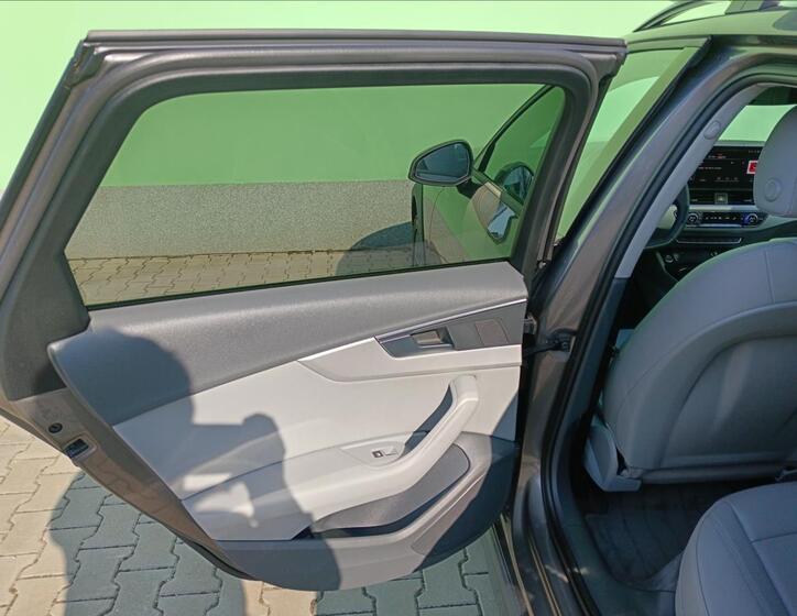 Audi A4 Allroad 34