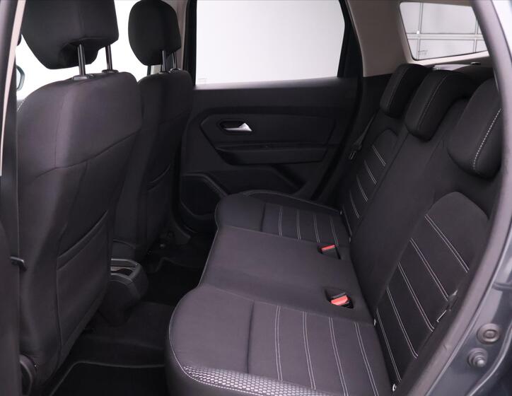Dacia Duster 13