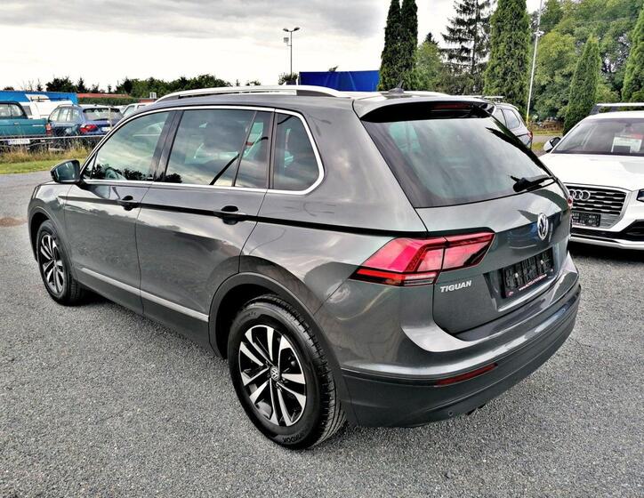 Volkswagen Tiguan 6