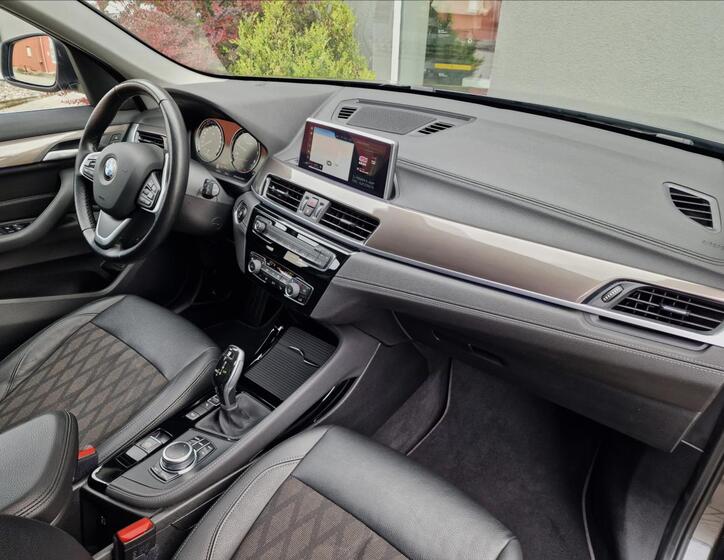BMW X1 13