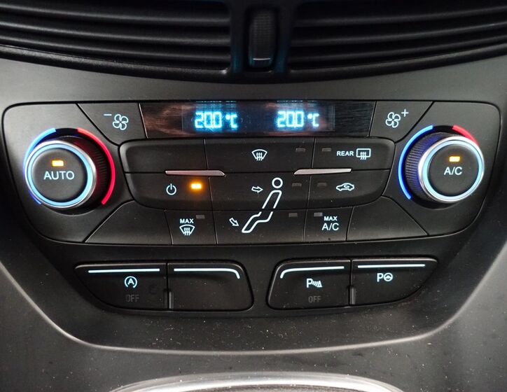 Ford Grand C-MAX 16