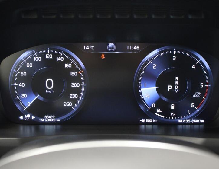 Volvo XC90 22