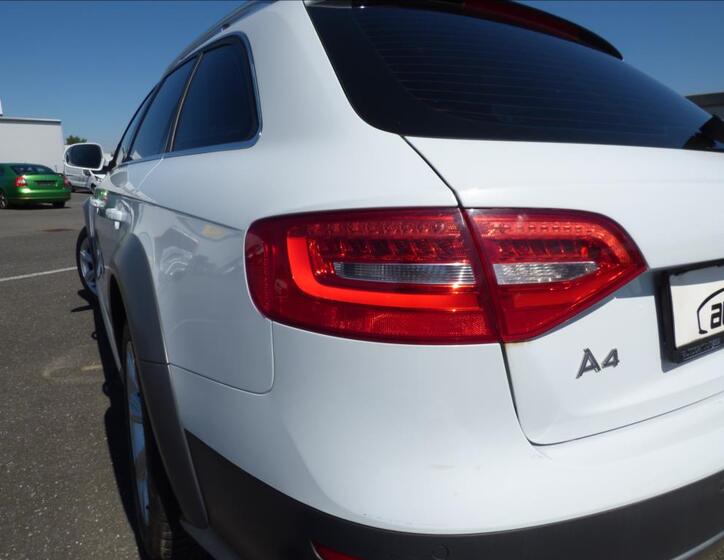 Audi A4 Allroad 64