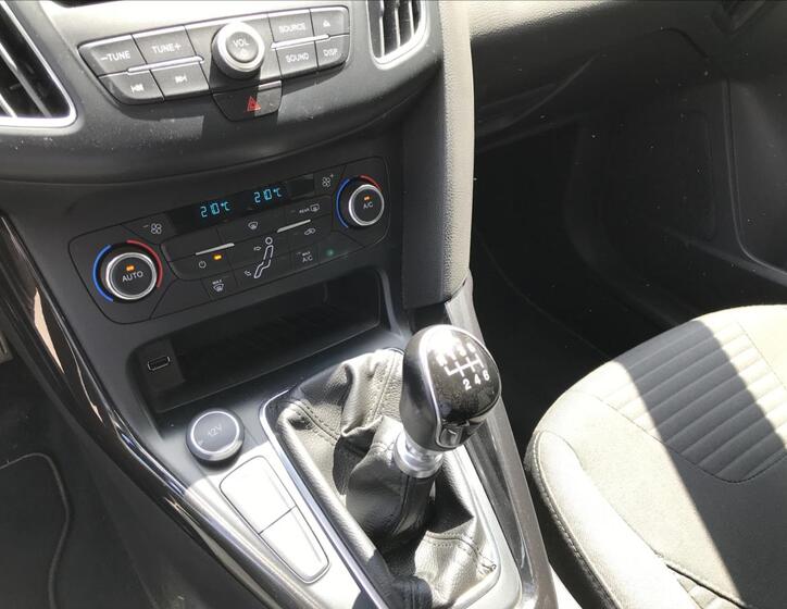 Ford Focus 11