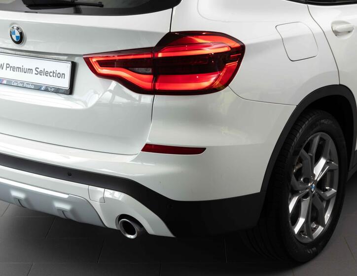 BMW X3 9