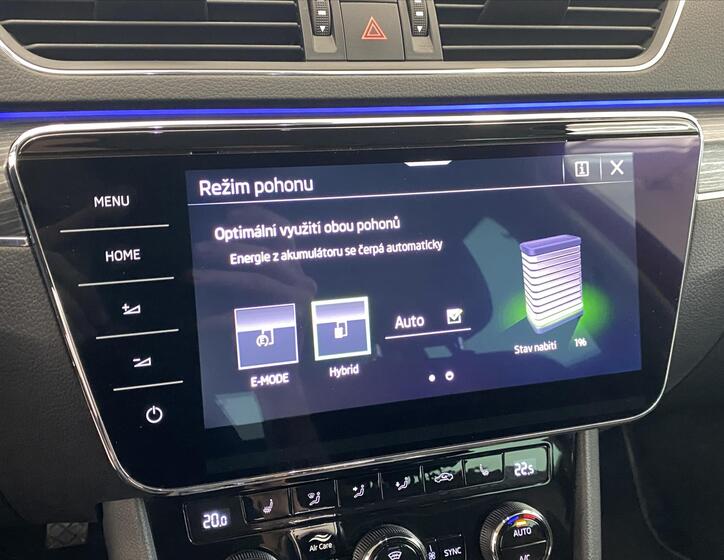 Škoda Superb 18