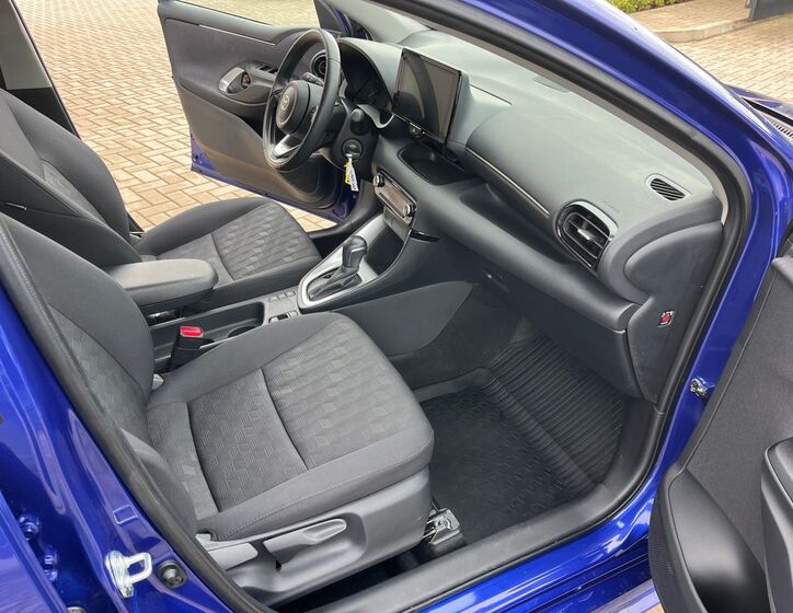 Toyota Yaris 17