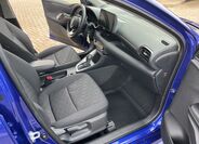 Toyota Yaris 17