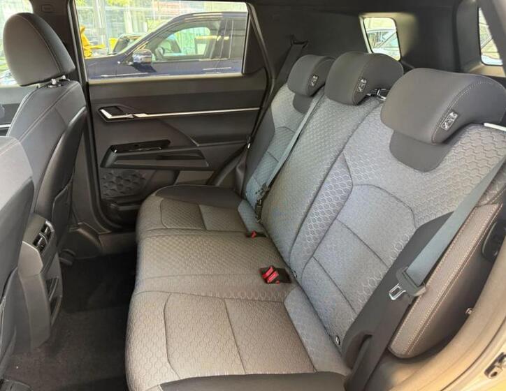 SsangYong Torres 10