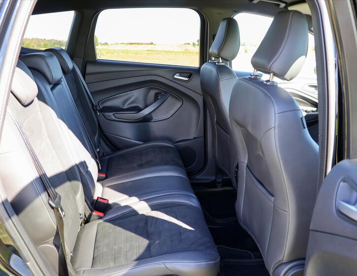 Ford Kuga 13