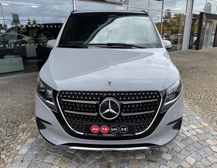 Mercedes-Benz Třídy V 2