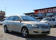 Toyota Avensis 3