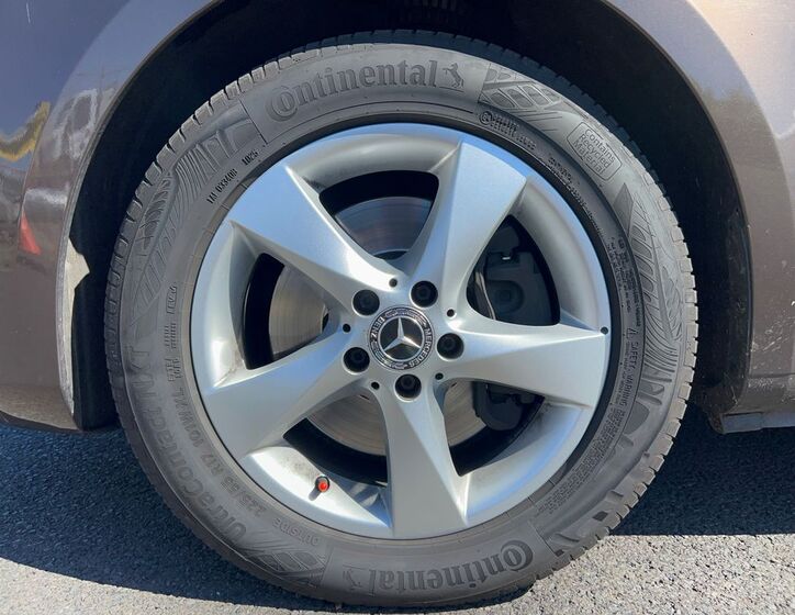 Mercedes-Benz Vito 26