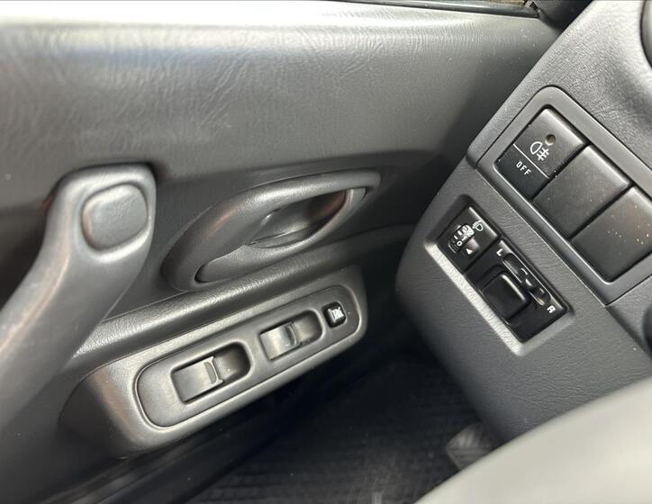 Suzuki Jimny 17