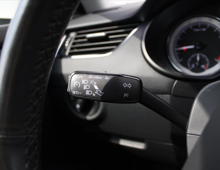 Škoda Octavia 16