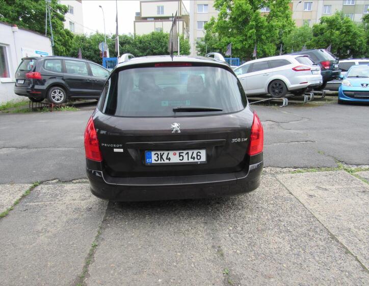 Peugeot 308 5