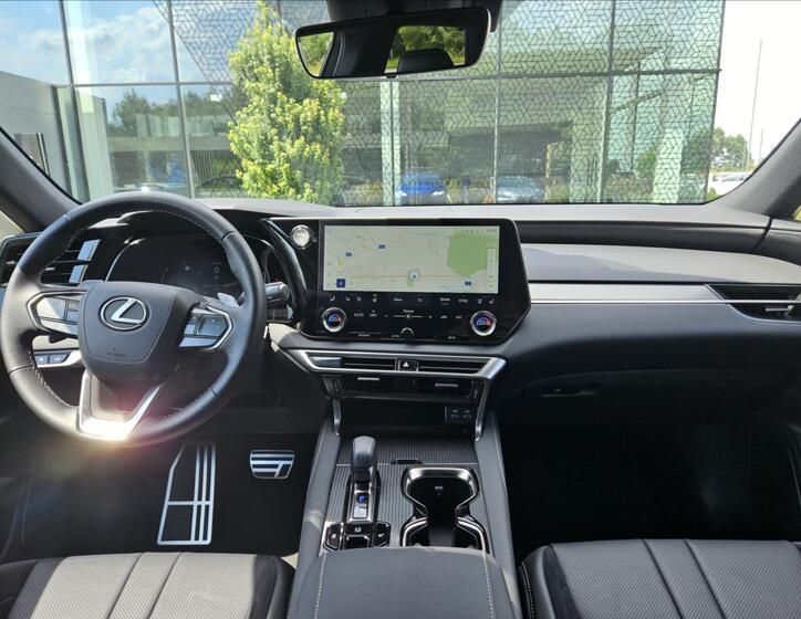 Lexus RX 500h 15