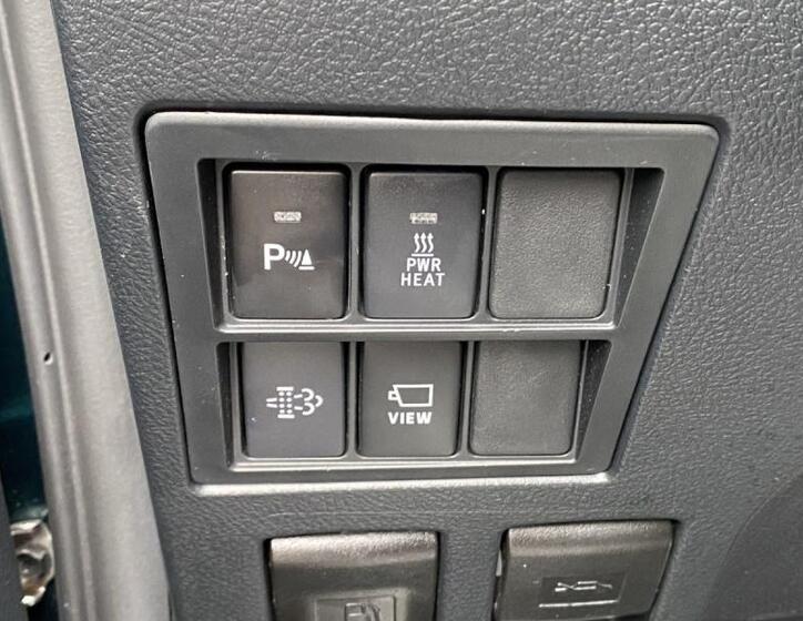 Toyota Hilux 32