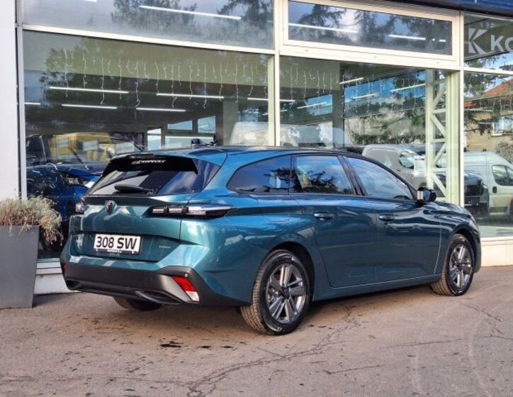 Peugeot 308 7