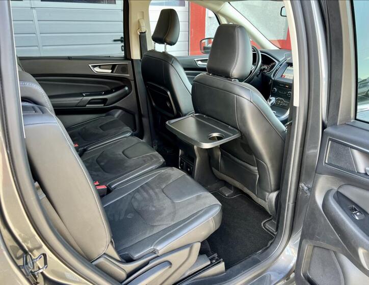 Ford Galaxy 21