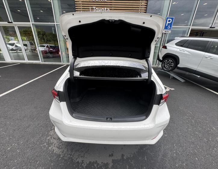 Toyota Corolla 12