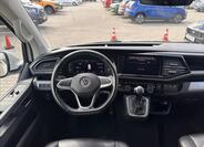 Volkswagen Multivan 21